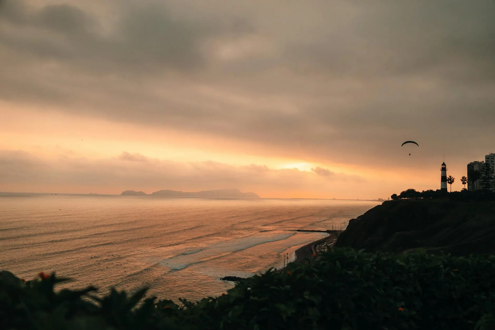 Miraflores : le Malecón et les falaises